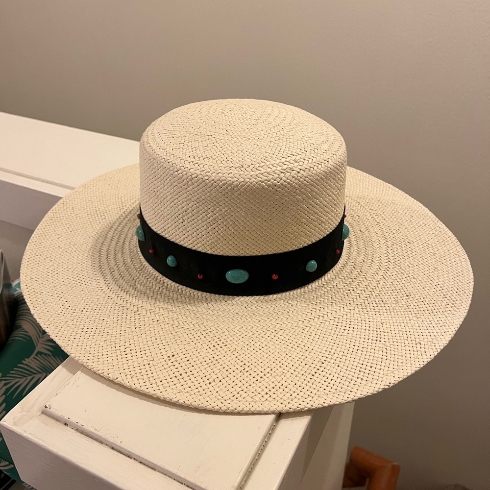 Treasure & Bond Cream Hat with Black and Turquoise Band